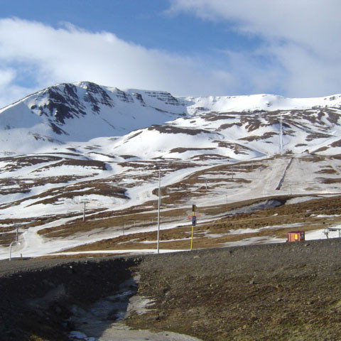 Hlidarfjall11mars05.jpg