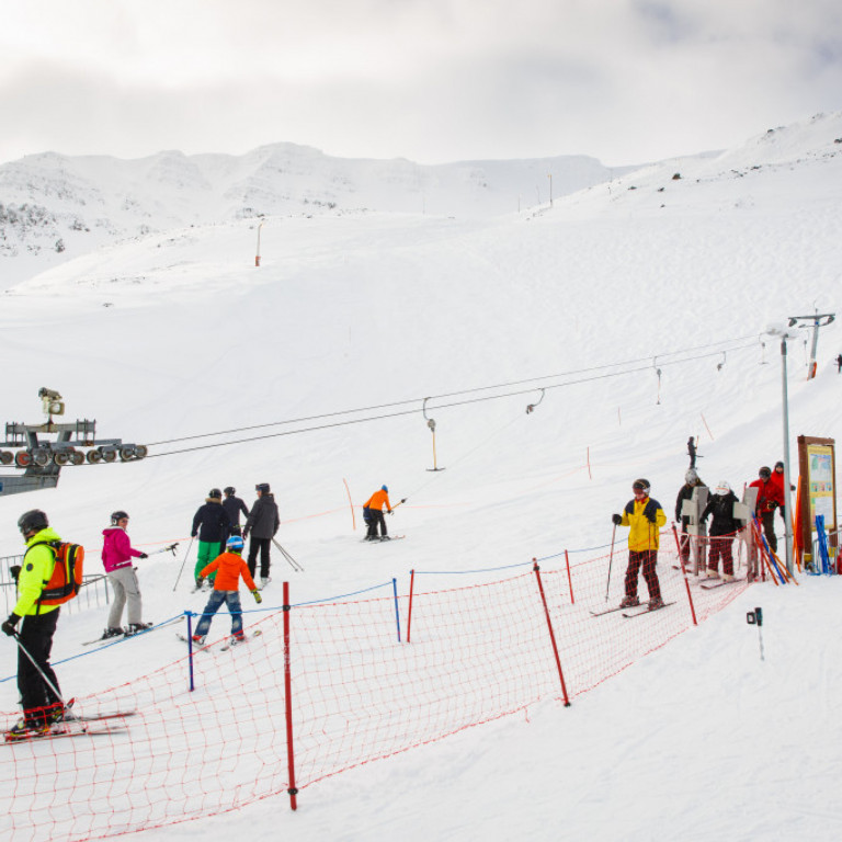 hlidarfjall-1516-048