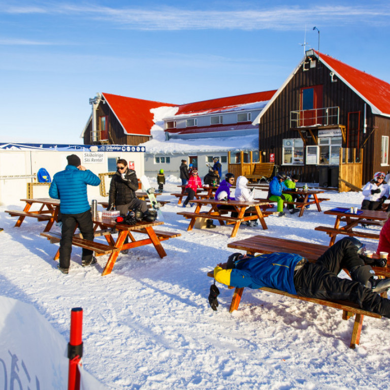 hlidarfjall-1516-066