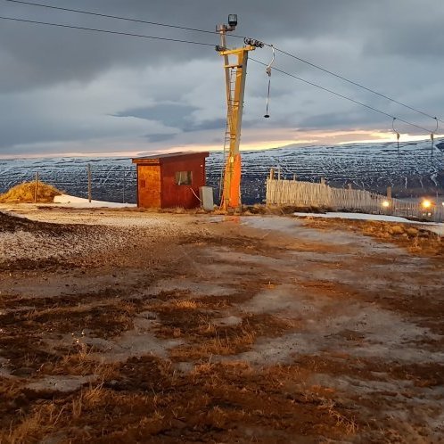 49723901_310784452887306_1152523958138961920_n