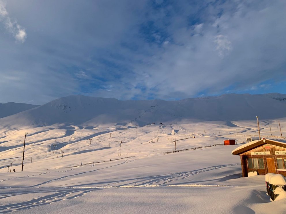 We are planning on opening for skiing from Fri 17th Dec 2021