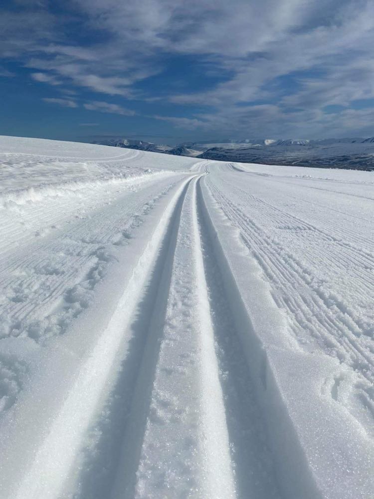 Gönguskíðabrautir 1,2 km og 3,5 km opnar fyrir almenning