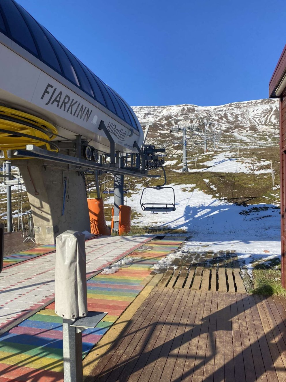 Sumaropnun lokið í Hlíðarfjalli