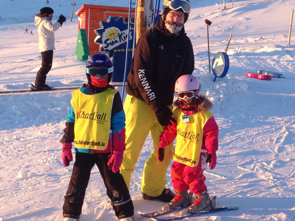 FRÍSTUNDASTYRKUR AKUREYRARBÆJAR