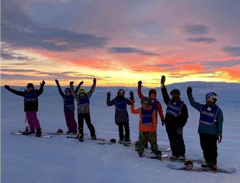 Skíða- og brettanámskeið fyrir fullorðna