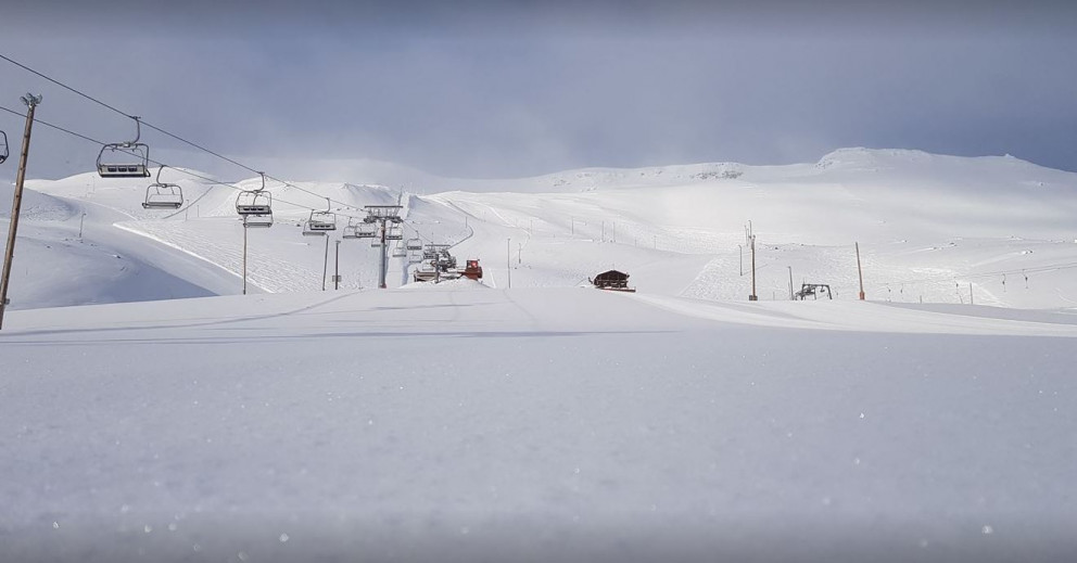 Við erum í púðurstuði og ætlum að opna kl. 11 í fyrramálið, föstudaginn 9. mars